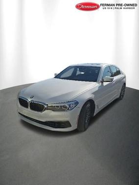 Mineral White Metallic 2019 BMW 530 i xDrive