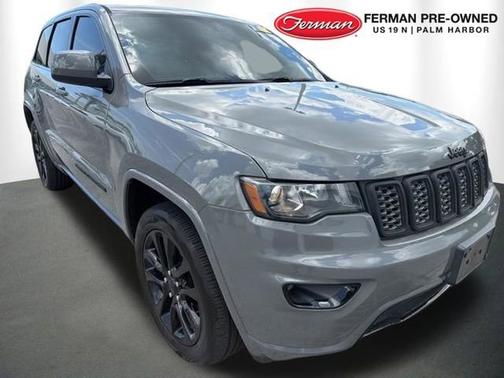 Sting-Gray Clearcoat 2019 Jeep Grand Cherokee Altitude
