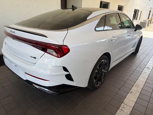 Glacial White Pearl 2022 Kia K5 GT-Line