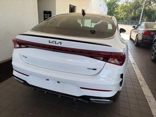 Glacial White Pearl 2022 Kia K5 GT-Line