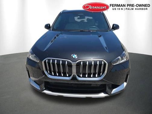 Black Sapphire Metallic 2025 BMW X1 xDrive28i