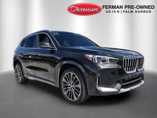 Black Sapphire Metallic 2025 BMW X1 xDrive28i