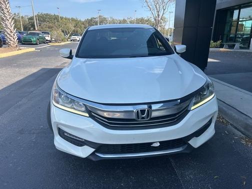 2017 Honda Accord Sport SE