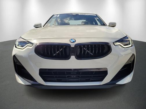2024 BMW 230 230i