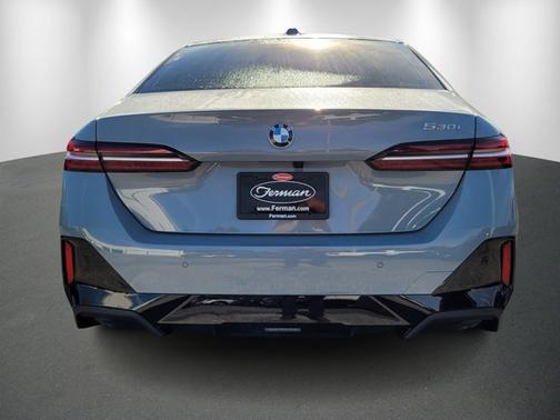 2026 BMW 530 530i