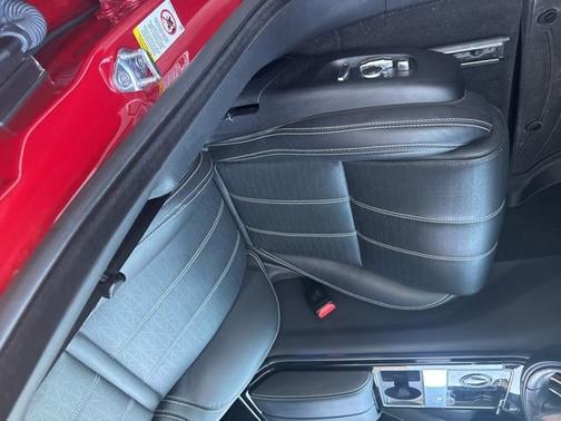 2018 Land Rover Range Rover Velar P250 SE R-Dynamic