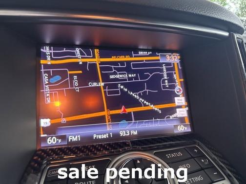 2016 INFINITI QX70 Base
