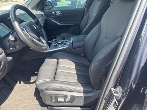 2022 BMW X5 sDrive40i