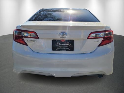 2013 Toyota Camry SE