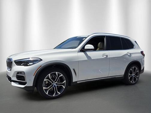 Alpine White 2021 BMW X5 sDrive40i