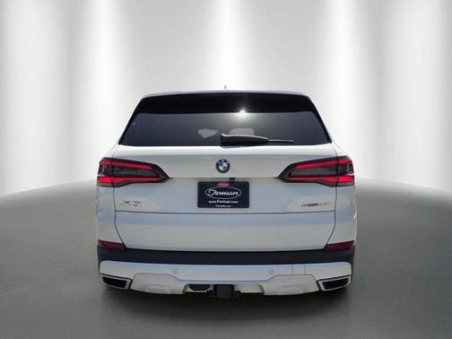Alpine White 2021 BMW X5 sDrive40i