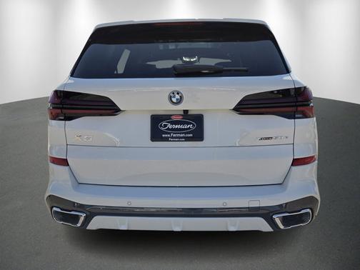 2026 BMW X5 xDrive50e