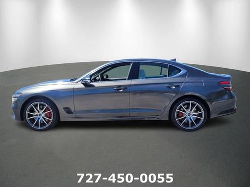 2025 Genesis G70 2.5T