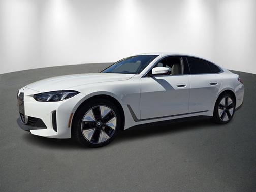 Alpine White 2026 BMW i4 Gran Coupe eDrive40