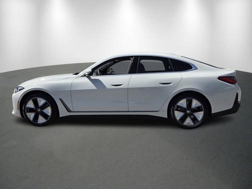 Alpine White 2026 BMW i4 Gran Coupe eDrive40