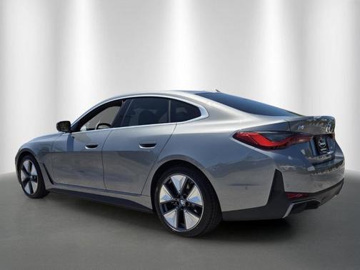 Skyscraper Grey Metallic 2026 BMW i4 Gran Coupe eDrive40