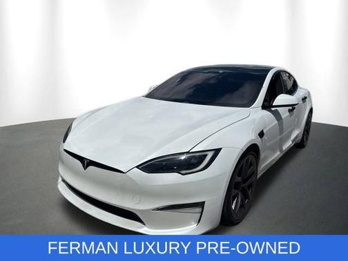 2022 Tesla Model S Base