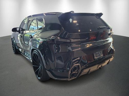 2024 BMW XM Base