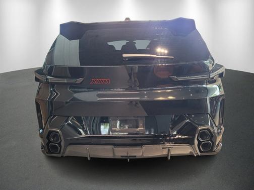 2024 BMW XM Base