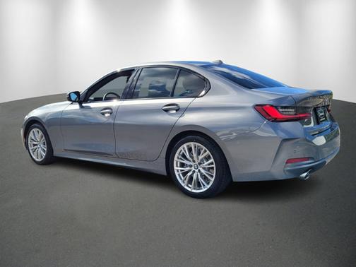 2023 BMW 330 330i