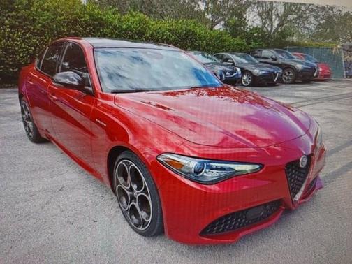 2022 Alfa Romeo Giulia Veloce