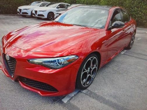 2022 Alfa Romeo Giulia Veloce