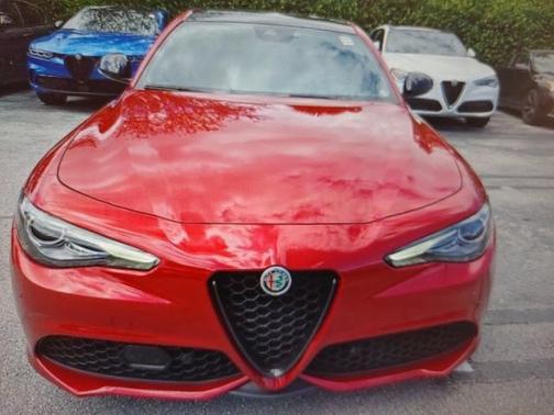 2022 Alfa Romeo Giulia Veloce