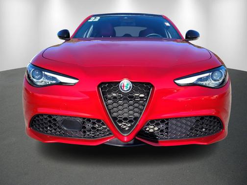 2022 Alfa Romeo Giulia Veloce