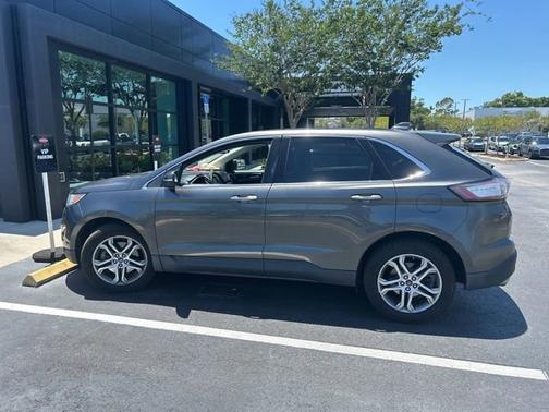 Magnetic 2016 Ford Edge Titanium
