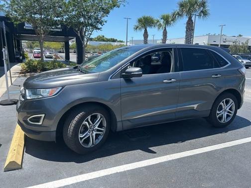 Magnetic 2016 Ford Edge Titanium