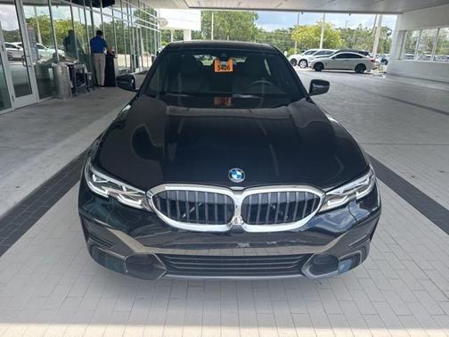 2022 BMW 330 330i