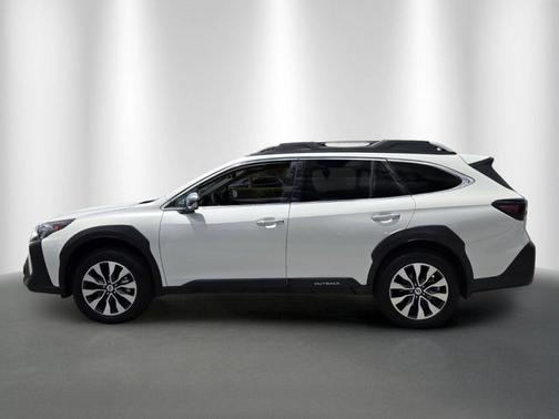 Crystal White Pearl 2025 Subaru Outback Touring XT