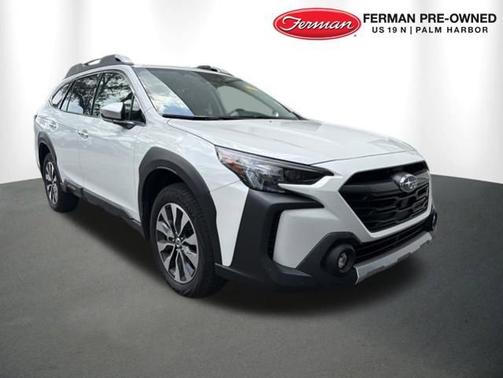 Crystal White Pearl 2025 Subaru Outback Touring XT