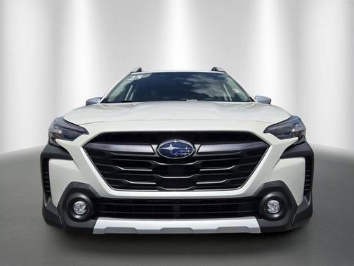 Crystal White Pearl 2025 Subaru Outback Touring XT