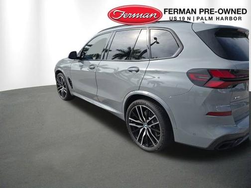 2024 BMW X5 M60i