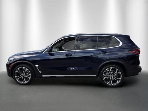 Tanzanite Blue II Metallic 2026 BMW X5 sDrive40i
