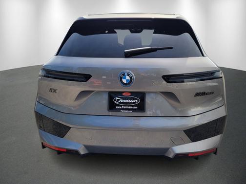 2025 BMW iX M60