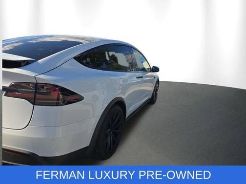 2023 Tesla Model X Standard Range