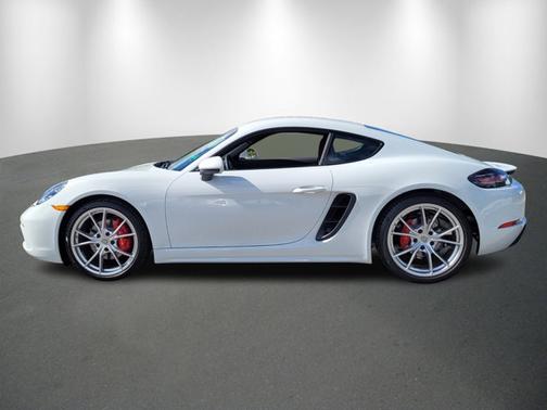 2022 Porsche 718 Cayman S