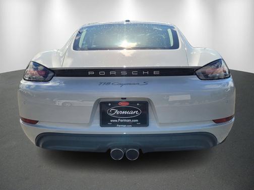 2022 Porsche 718 Cayman S
