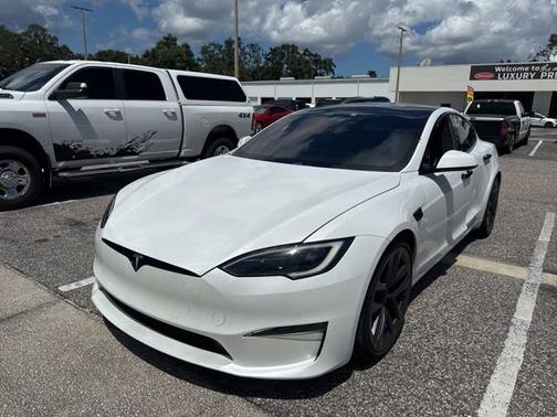2022 Tesla Model S Base
