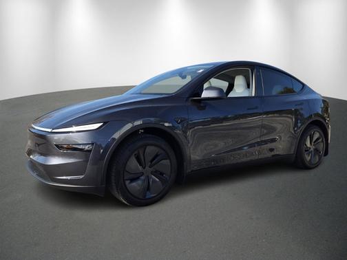 2026 Tesla Model Y Long Range