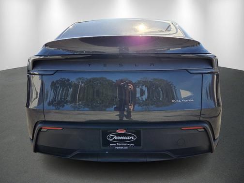 2026 Tesla Model Y Long Range