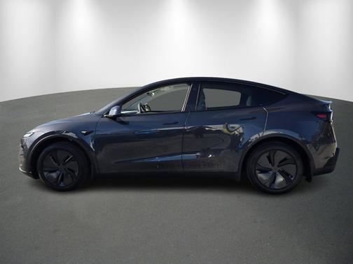 2026 Tesla Model Y Long Range