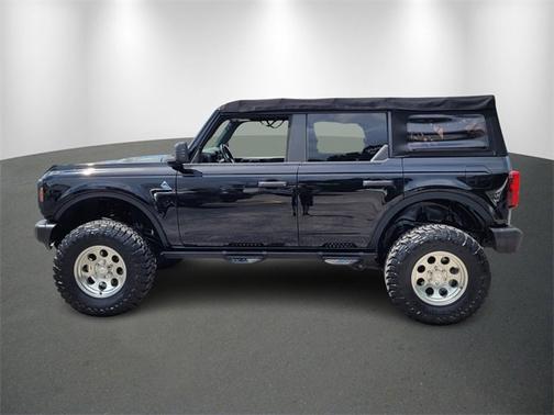 2022 Ford Bronco Black Diamond