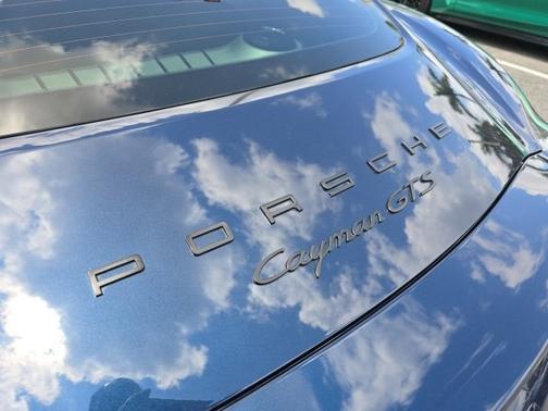 2015 Porsche Cayman GTS