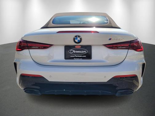 2026 BMW M440 M440i