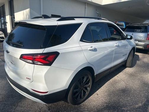 Summit White 2023 Chevrolet Equinox RS