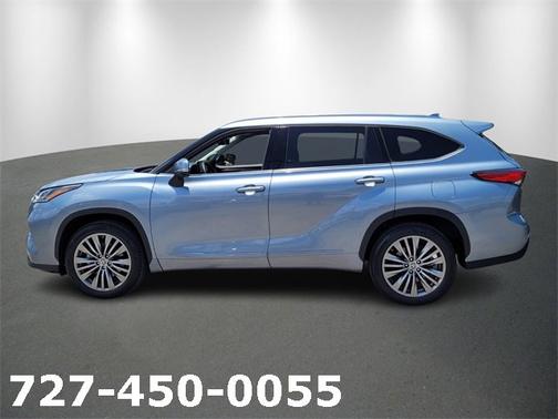 2022 Toyota Highlander Platinum