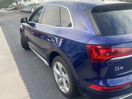 2021 Audi Q5 Premium Plus